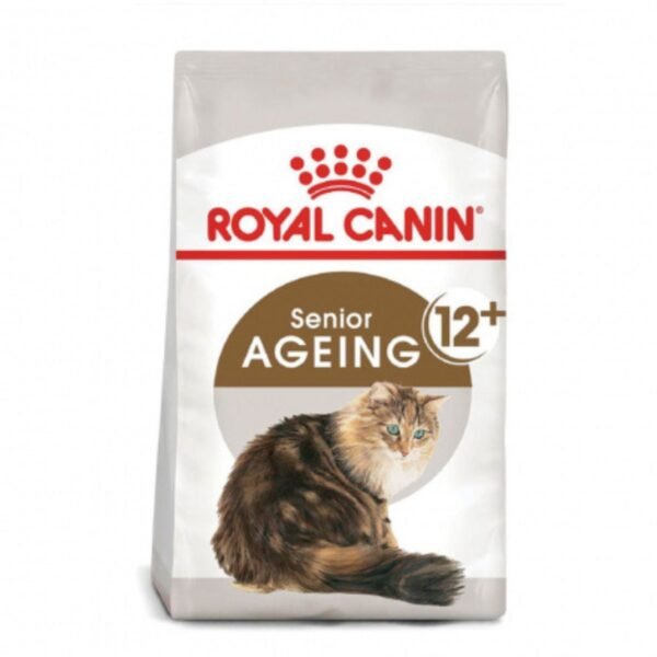 Empaque frontal del alimento para gato Royal Canin Ageing 12+. El paquete presenta un fondo de color blanco, con imágenes de un gato adulto saludable. En la parte superior, destaca el logotipo de Royal Canin, junto con la indicación 'Senior Ageing 12+'